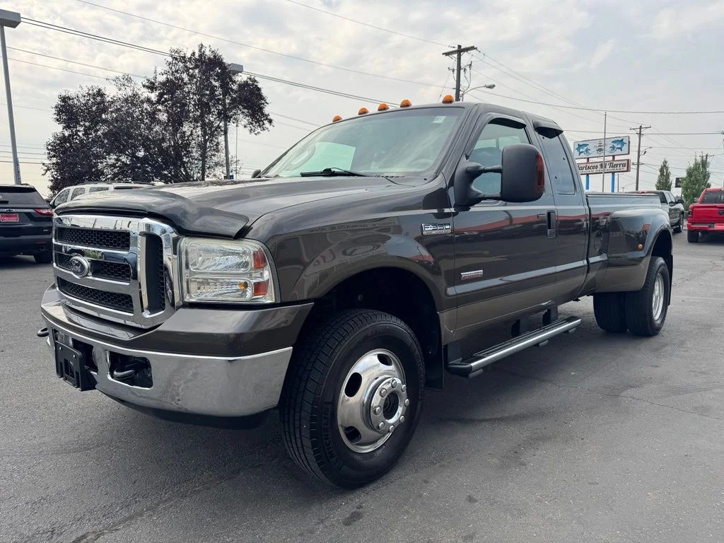 Used 2007 Gray Ford  image 7