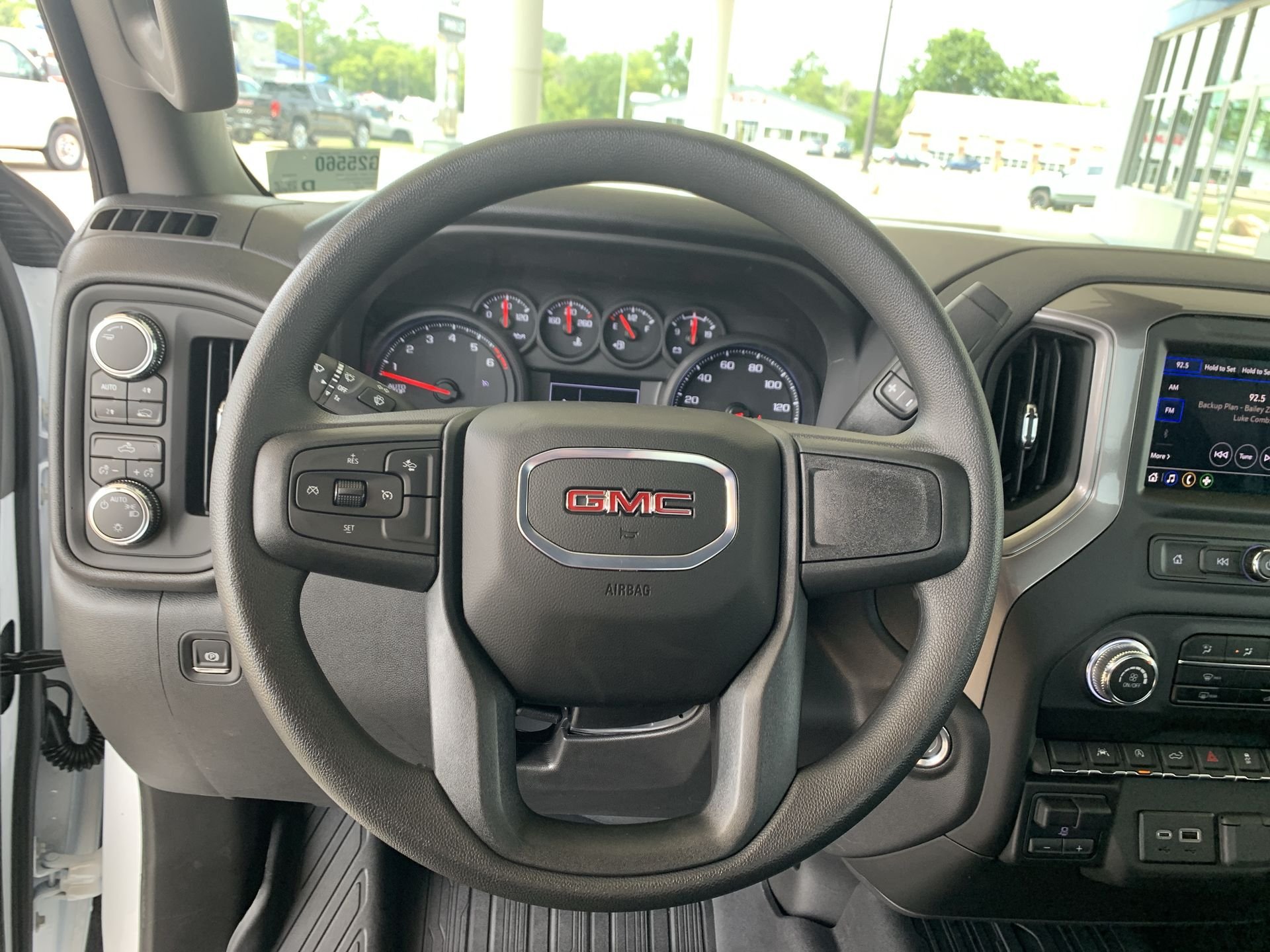 2025 GMC Sierra 1500 Pro - Photo 26