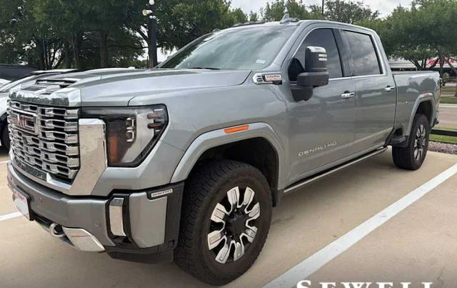 2024 GMC Sierra 2500HD Denali