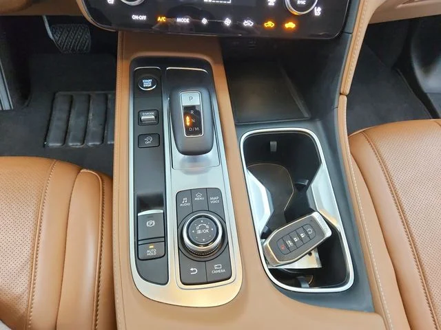 Used 2025 Blue INFINITI Sensory image 26