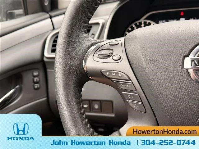 Used 2021 Black Nissan SL image 20