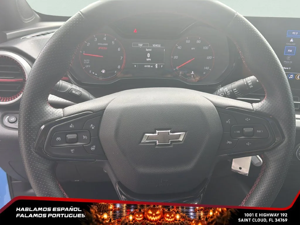 Used 2024 Fountain Blue Chevrolet 1RS image 18