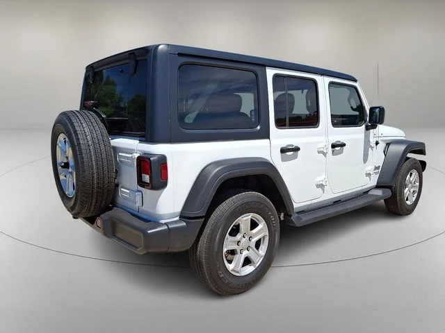 Used 2018 White Jeep Unlimited Sport S image 11