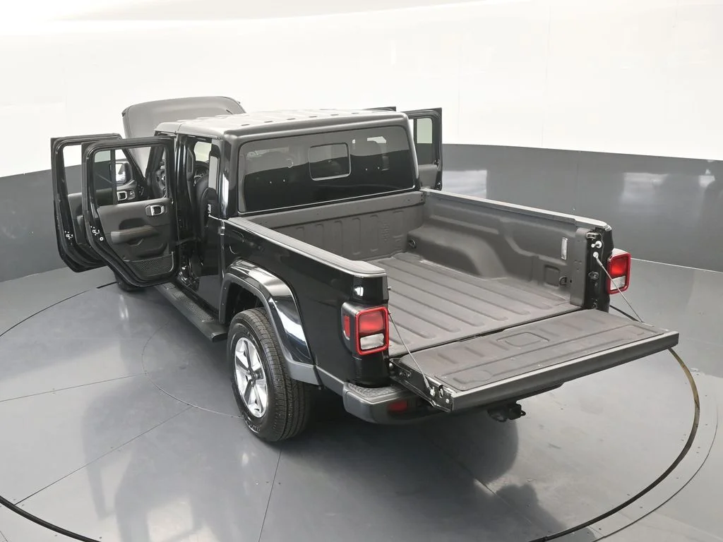 Used 2024 Black Clearcoat Jeep Sport S image 67