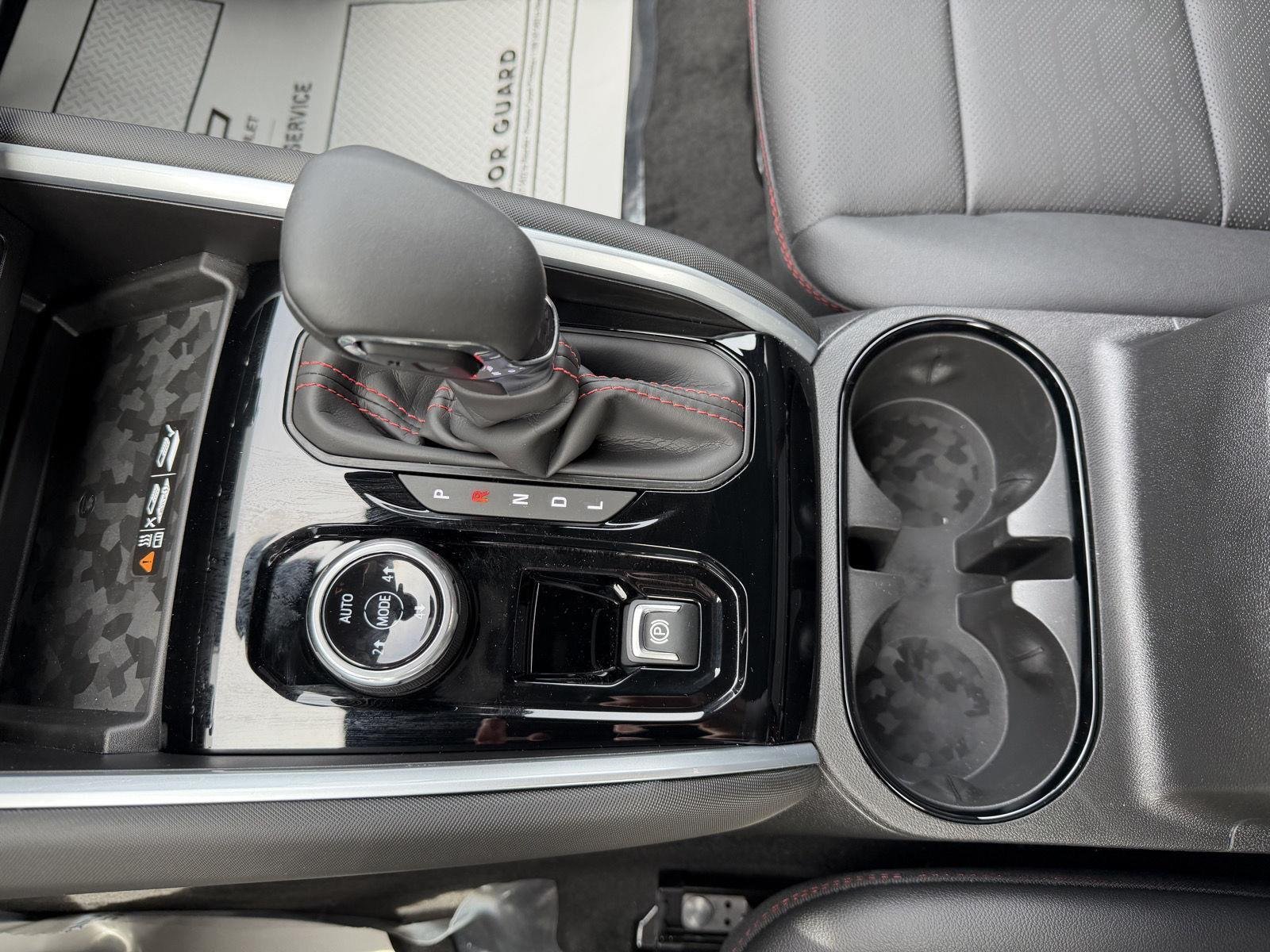 2026 Chevrolet Colorado Z71 - Photo 19