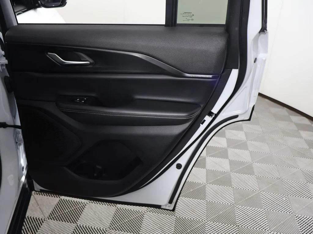 Used 2025 Bright White Clearcoat Jeep Altitude image 25