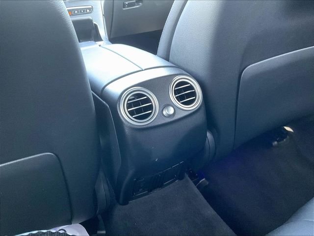 Used 2022 Gray Mercedes-Benz GLC 300 image 12