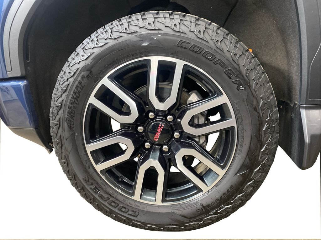 Used 2020 Blue GMC AT4 image 4