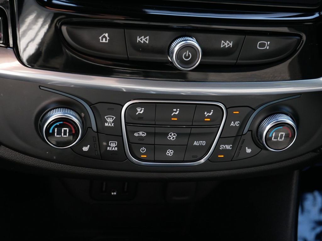 Certified Used 2023  Chevrolet LT image 24