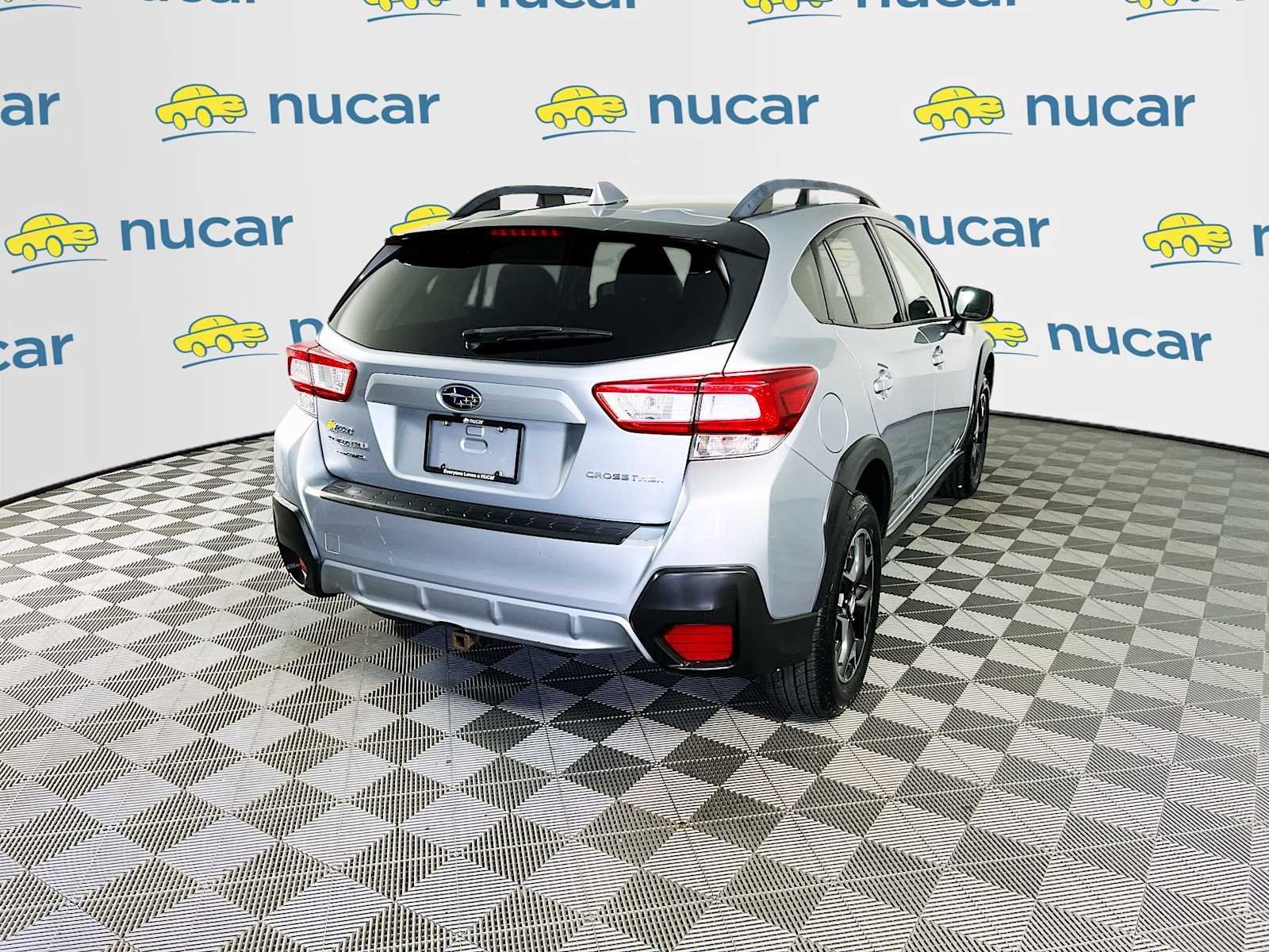 Used 2018 Ice Silver Metallic Subaru Premium image 7