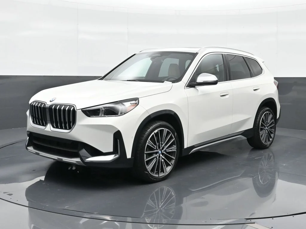 2024 BMW X1 28i