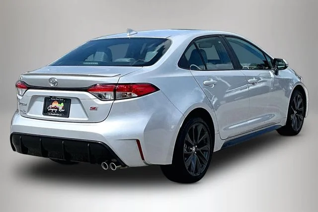 Used 2025 Silver Toyota SE image 5