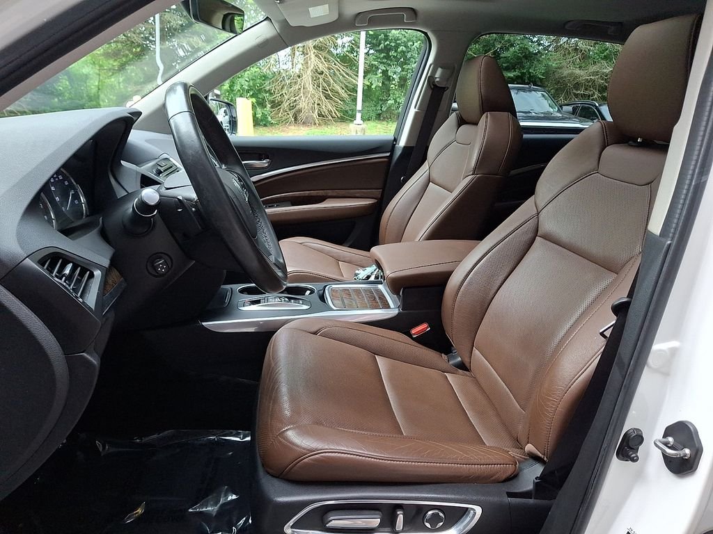 Used 2019 White Acura 3.5L Technology Package image 13