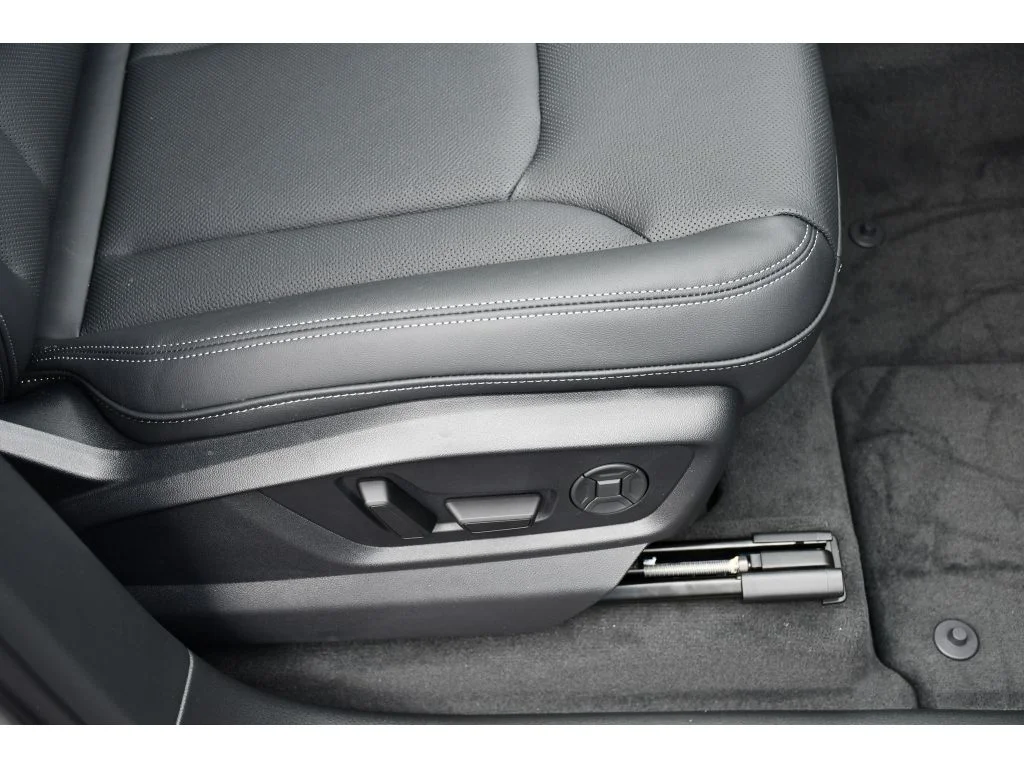 New 2026 Glacier White Metallic Audi S line Premium Plus image 32