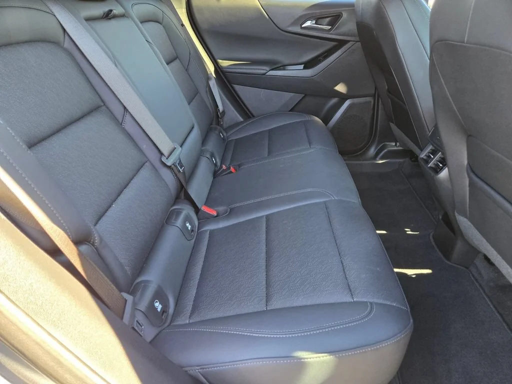 Used 2025 Sterling Gray Metallic Chevrolet LT image 13
