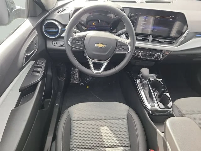New 2026 Mosaic Black Metallic Chevrolet LT image 18