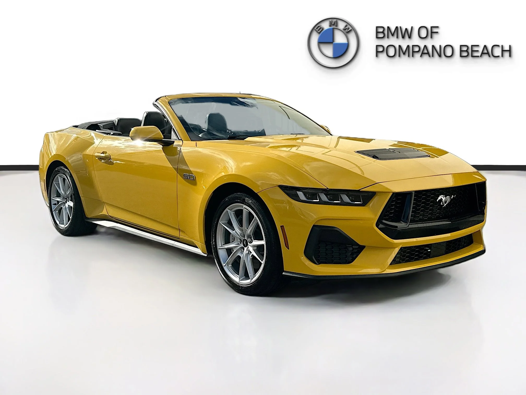 2024 Ford Mustang GT Premium Convertible's photo