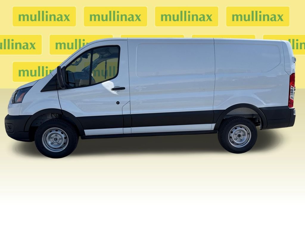 New 2026 White Ford Base image 4