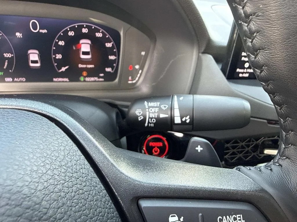 Used 2023 Gray Honda EX-L image 38