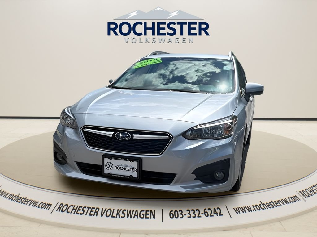 Used 2018 Ice Silver Metallic Subaru 2.0i Premium image 1