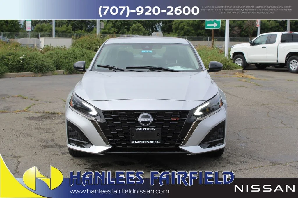 New 2025 Silver Nissan 2.5 SR image 4