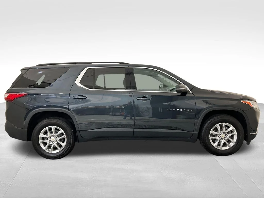 Used 2021 Gray Chevrolet LT image 6
