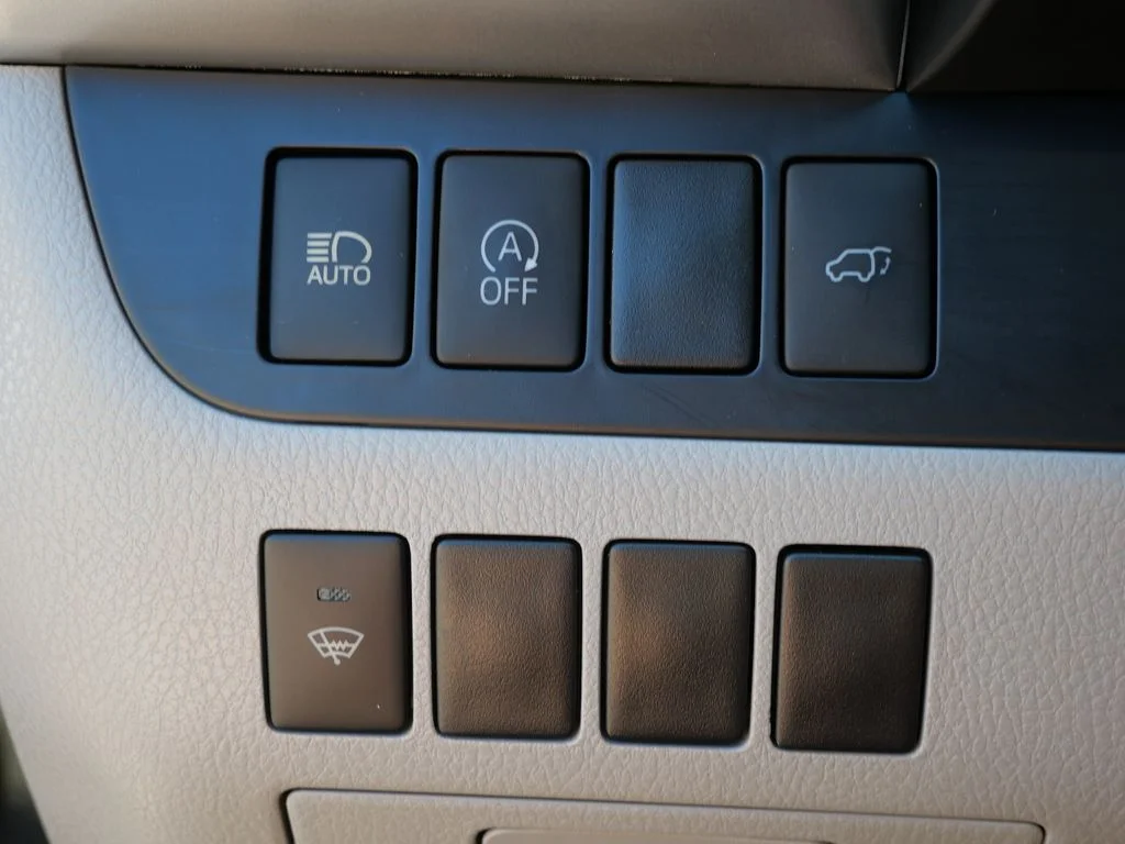 Certified Used 2018 Black Toyota XLE image 24
