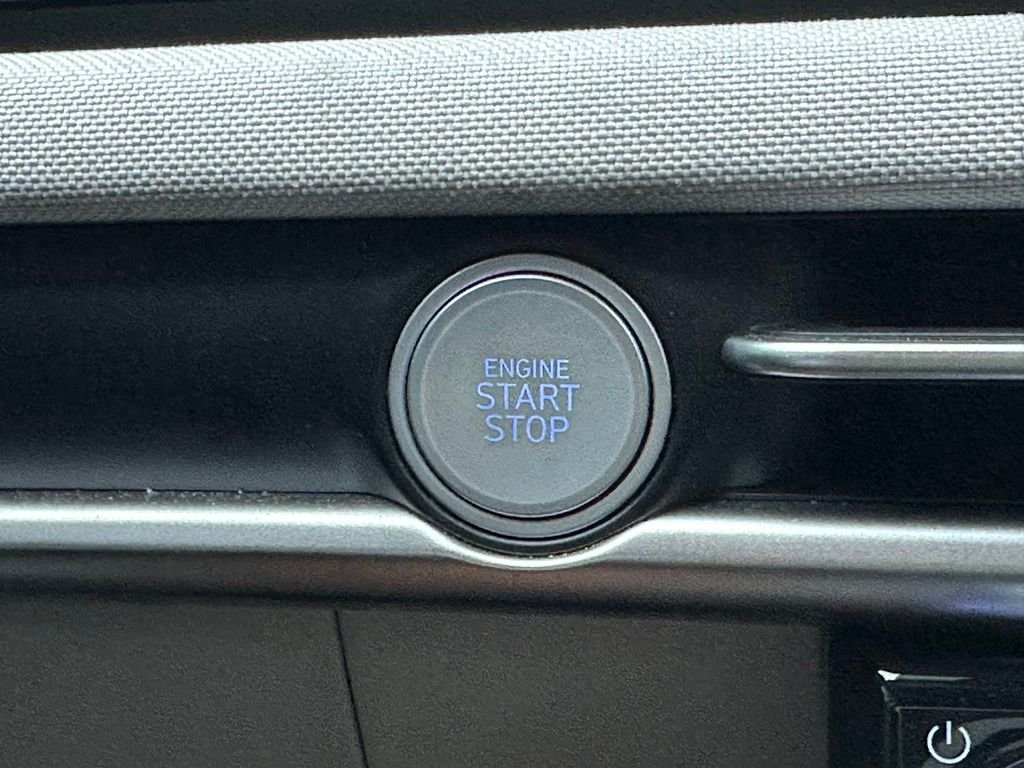 2025 Hyundai Tucson Limited - Photo 18
