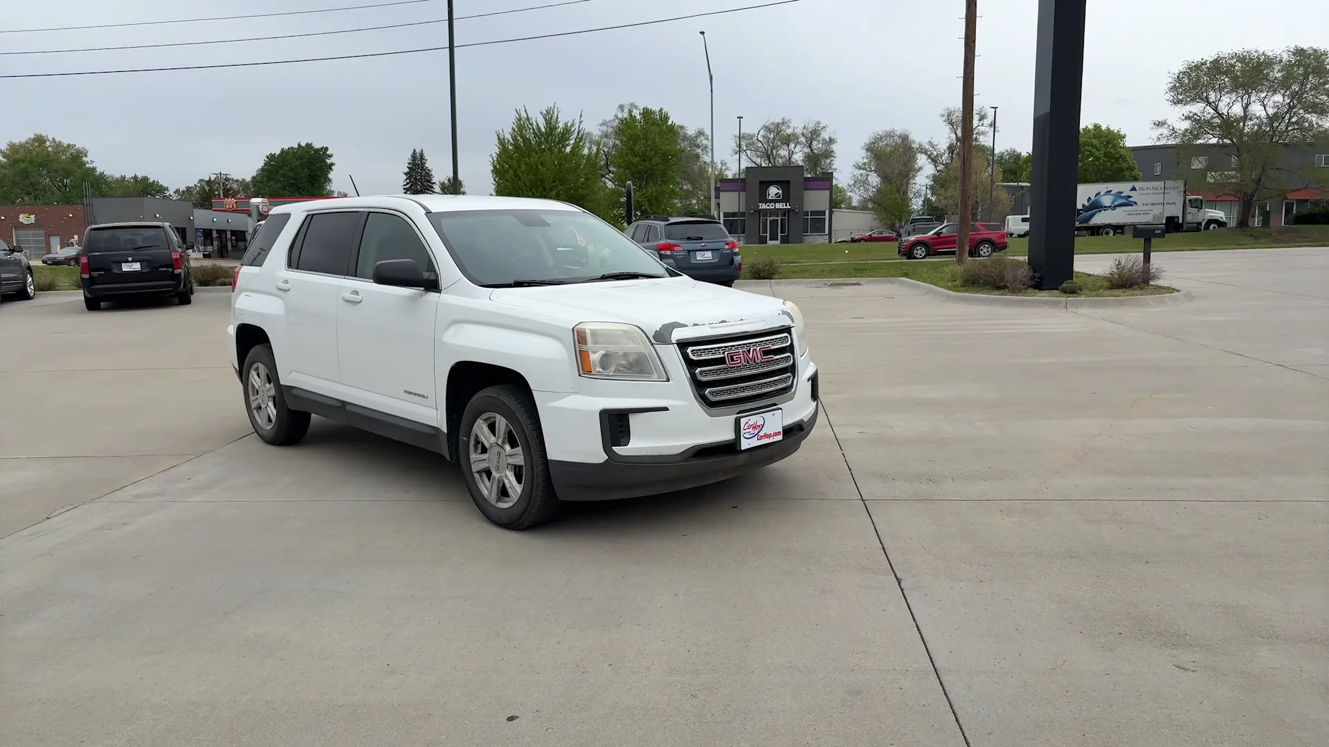 Used 2016 White Gmc SL image 3