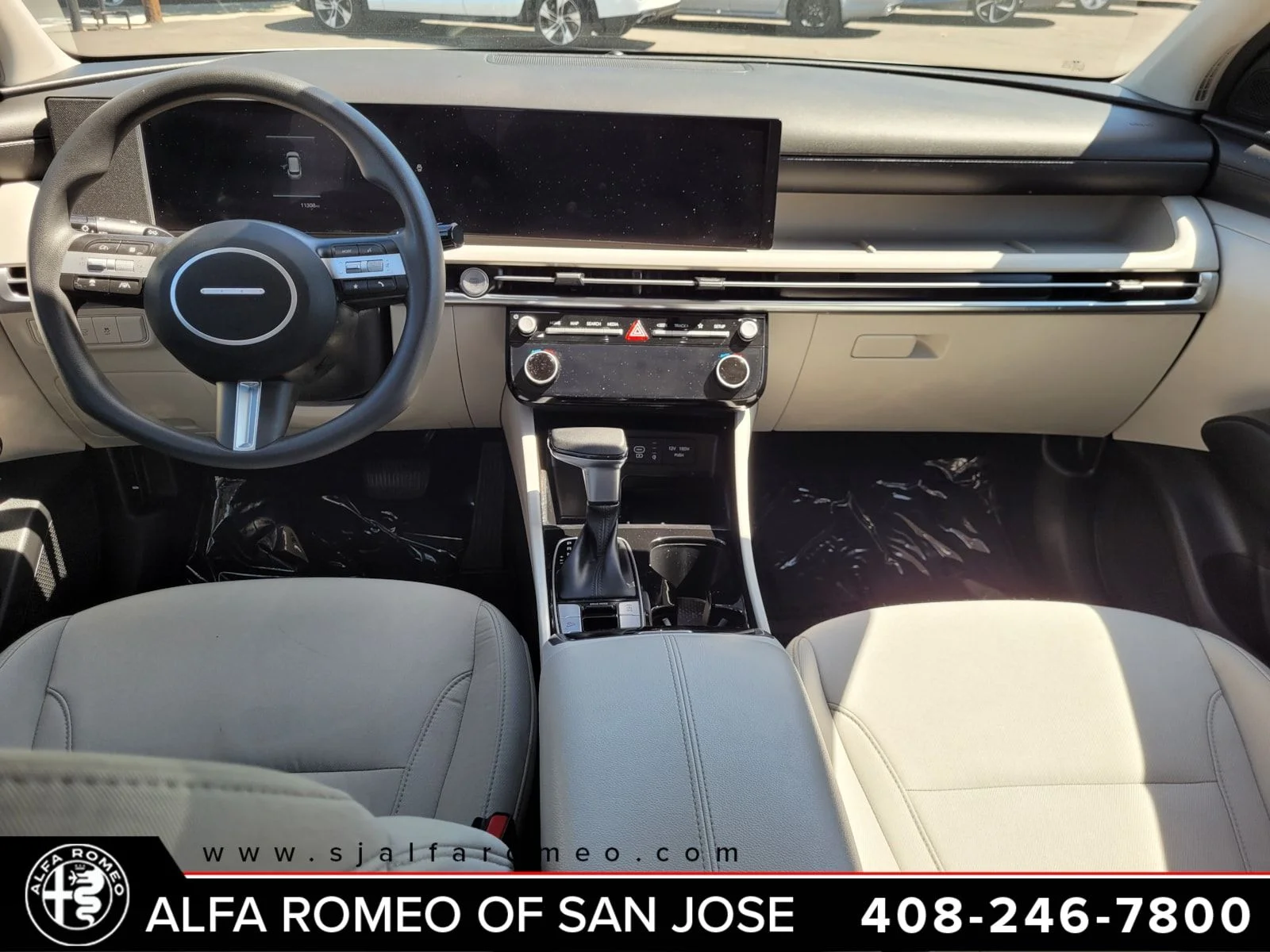 Used 2025 White Hyundai SEL image 6