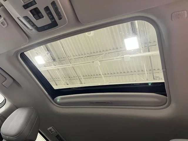 Certified Used 2024  Toyota XLE image 17