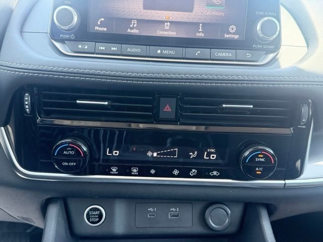 2021 Nissan Rogue SV - Photo 15