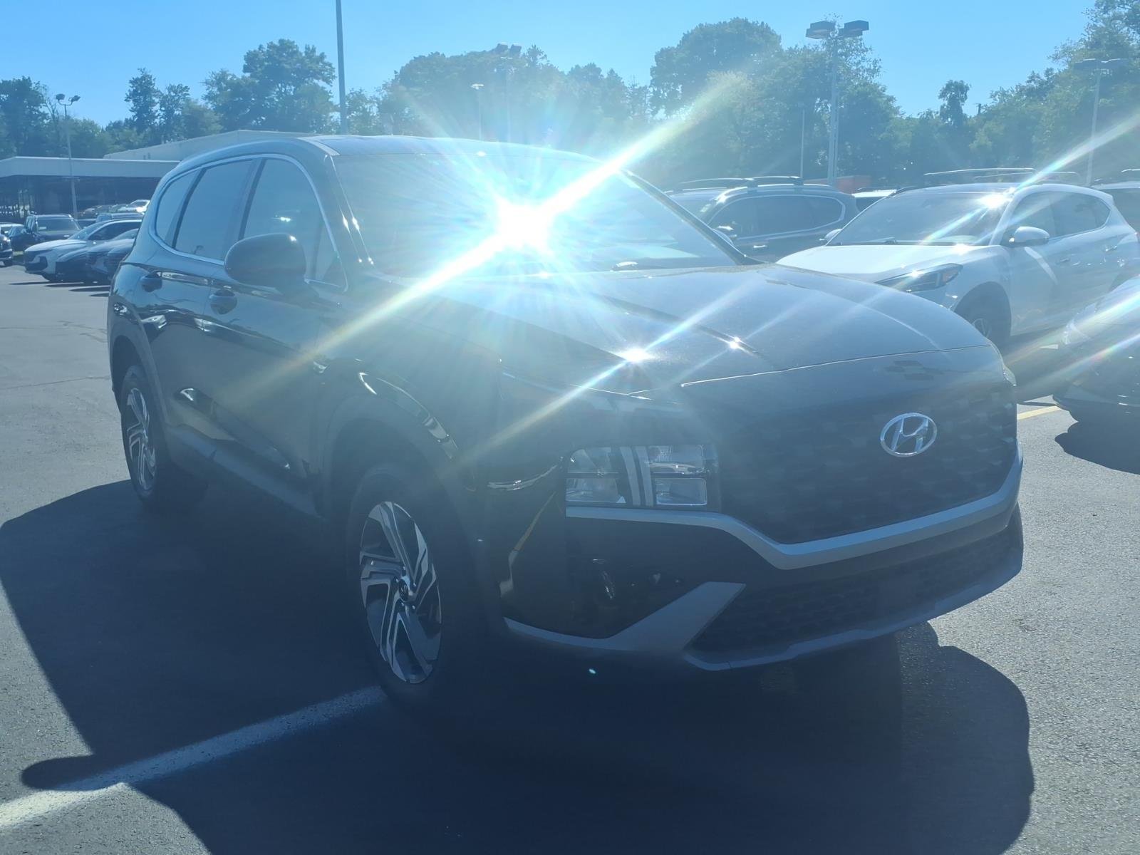 2023 Hyundai Santa Fe SE - Photo 3