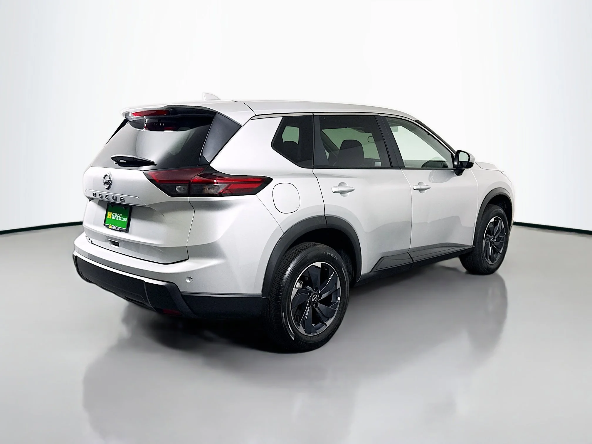 Used 2025 Brilliant Silver Metallic Nissan SV image 7