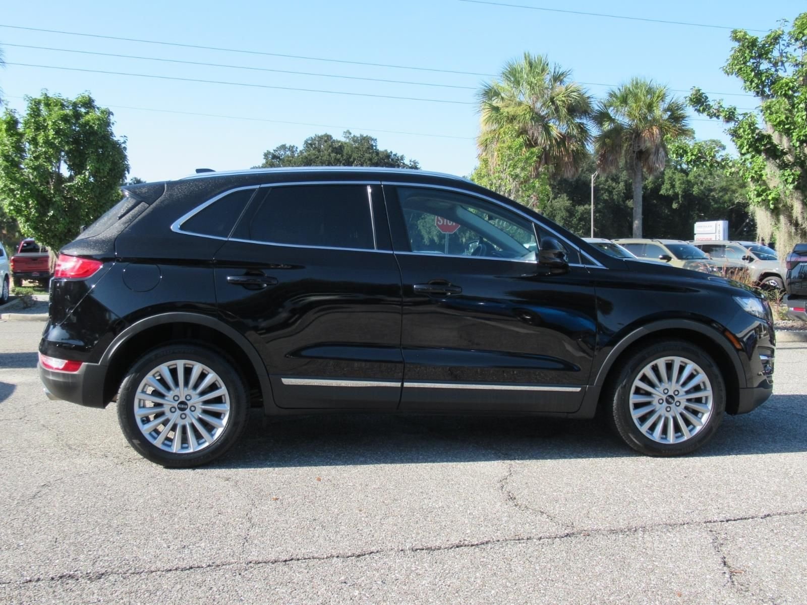 Used 2019 Lincoln MKC Base with VIN 5LMCJ1C98KUL18141 for sale in Mount Dora, FL