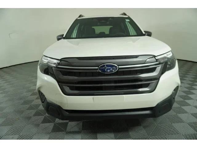 New 2026 CRYSTAL WHITE PEARL Subaru Premium image 2