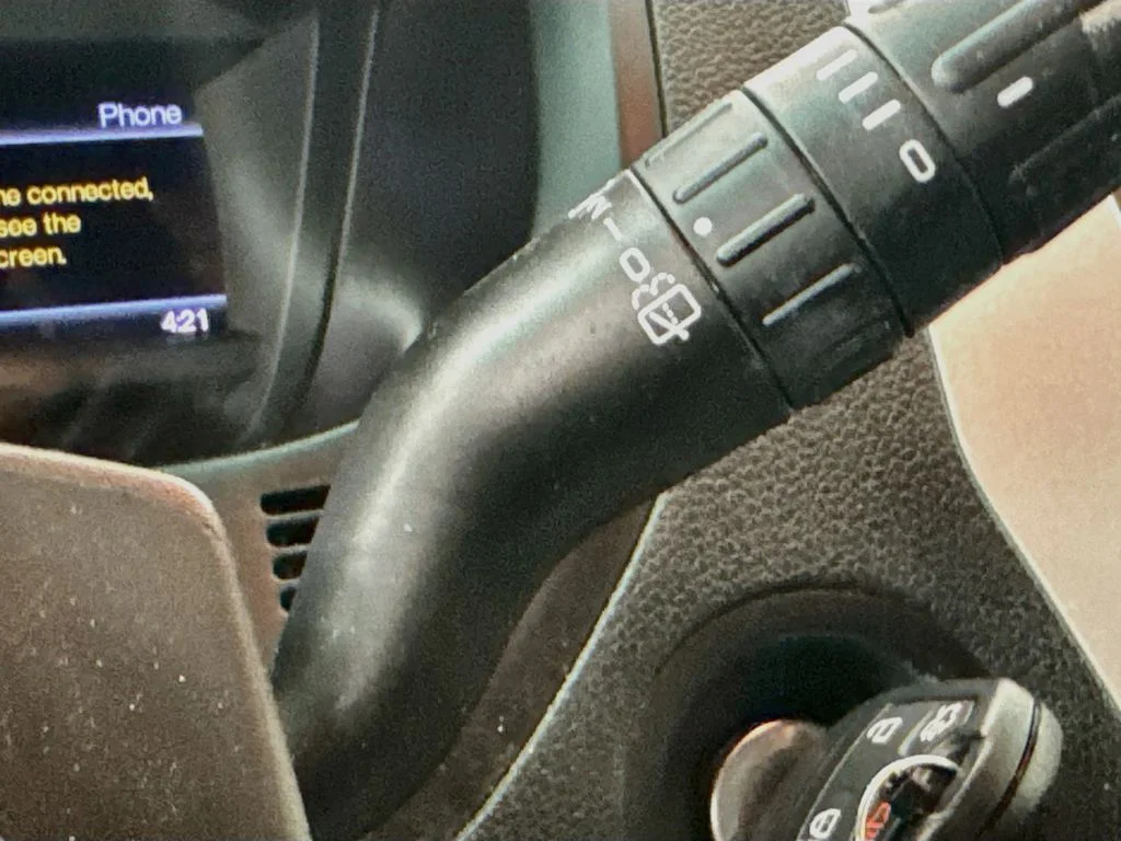 Used 2013 Ingot Silver Ford XLT image 14