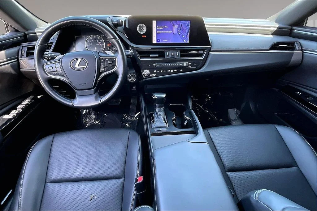 Used 2024 Black Lexus 350 image 7