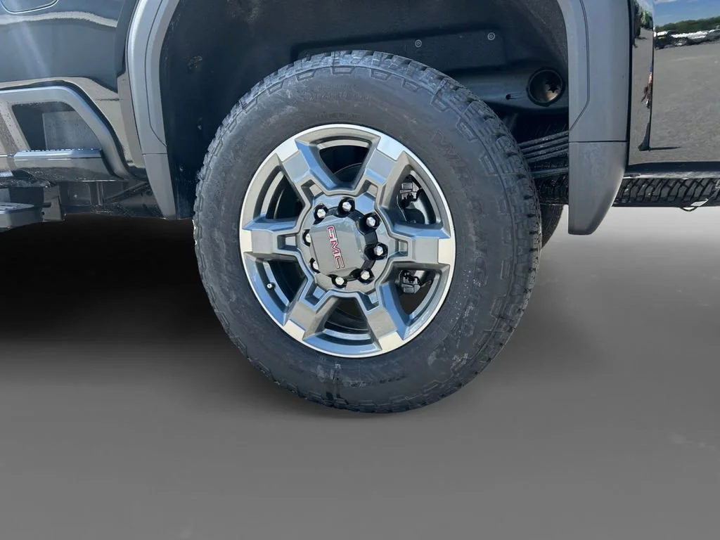 New 2026 Onyx Black GMC SLT image 8