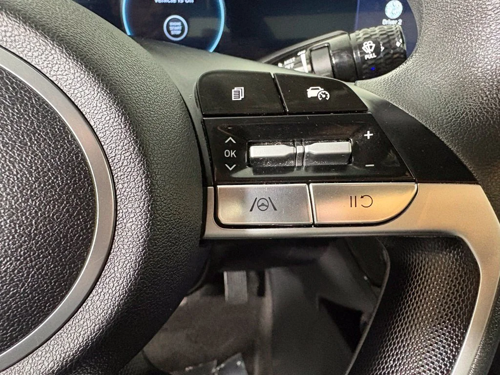 Used 2024 Silver Hyundai SEL image 26
