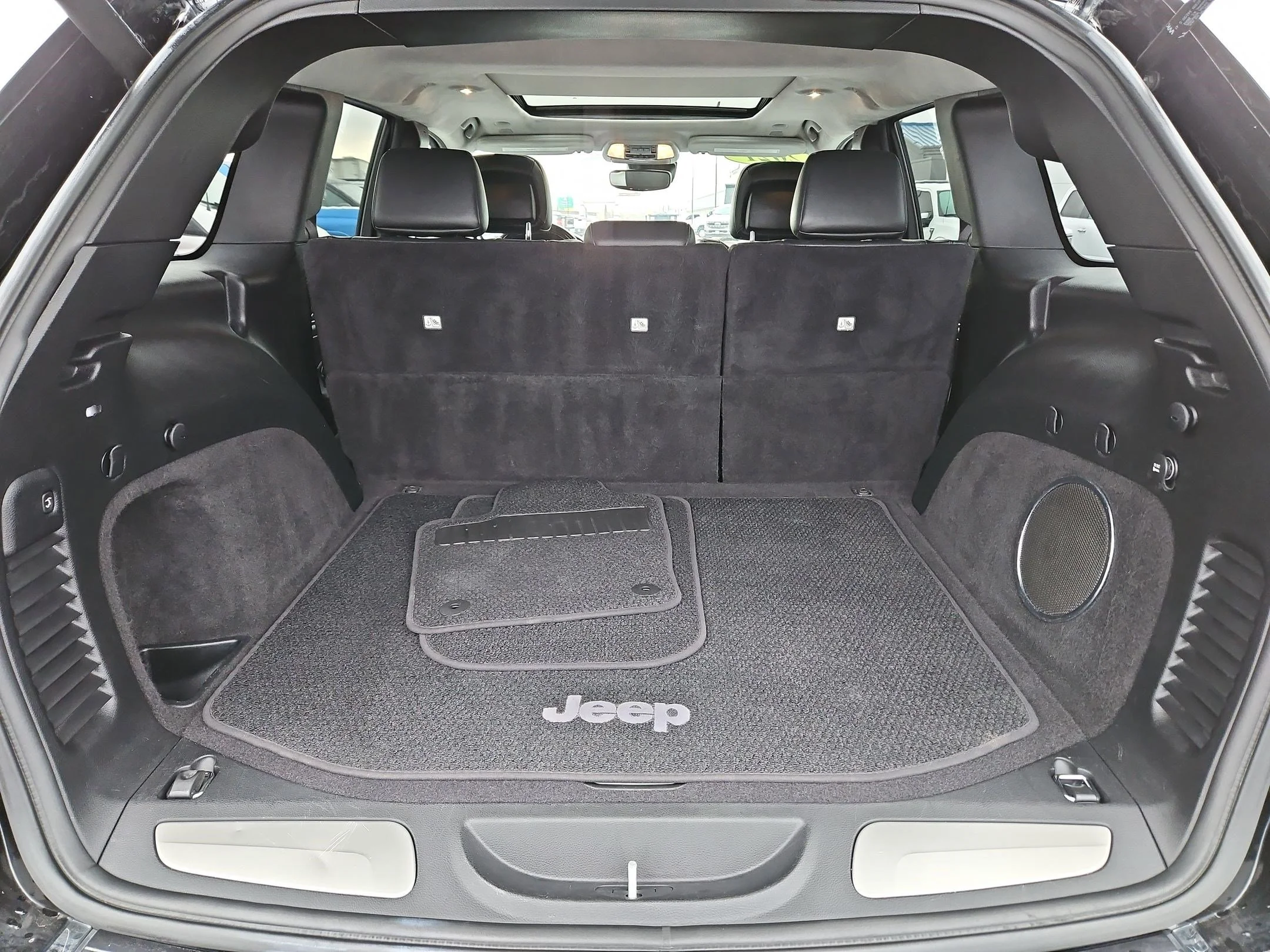 2021 Jeep Grand Cherokee Summit - Photo 29