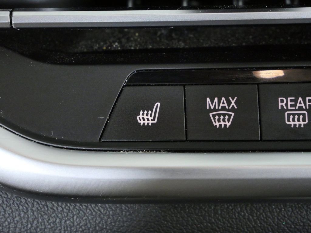 Used 2020 Carbon Black Metallic BMW xDrive40i image 49