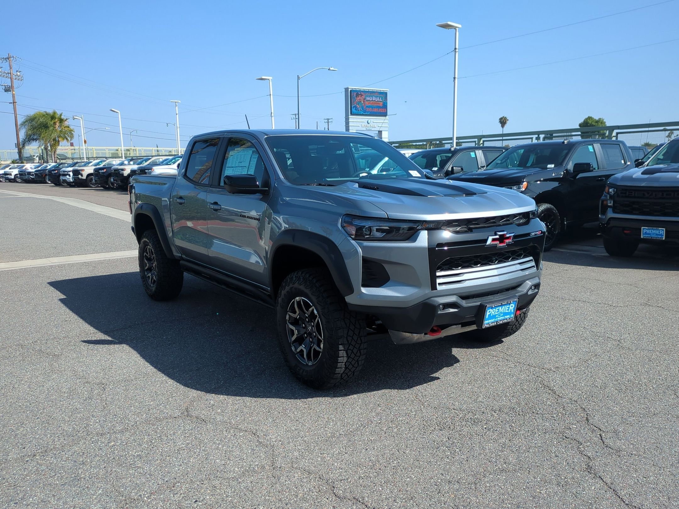 2026 Chevrolet Colorado ZR2 - Photo 7