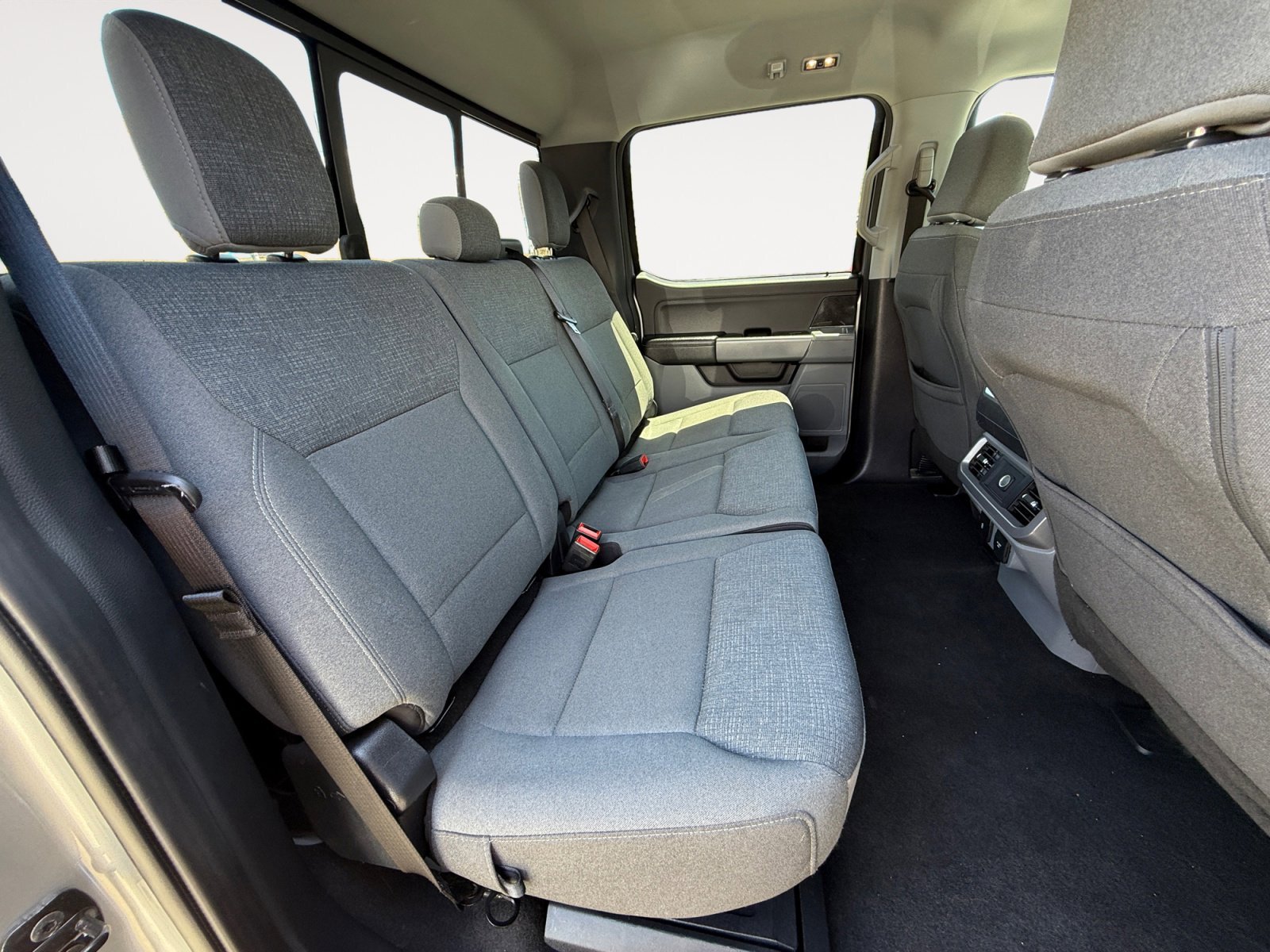 2024 Ford F-150 XLT - Photo 18