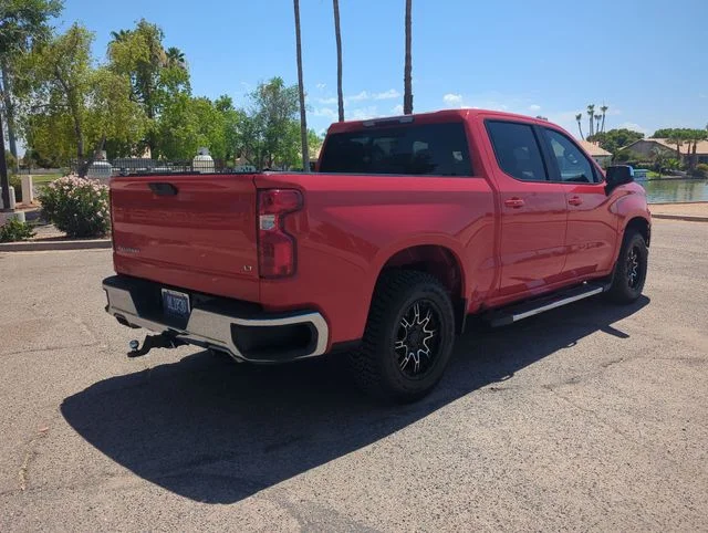 Used 2019 Red Chevrolet LT image 6
