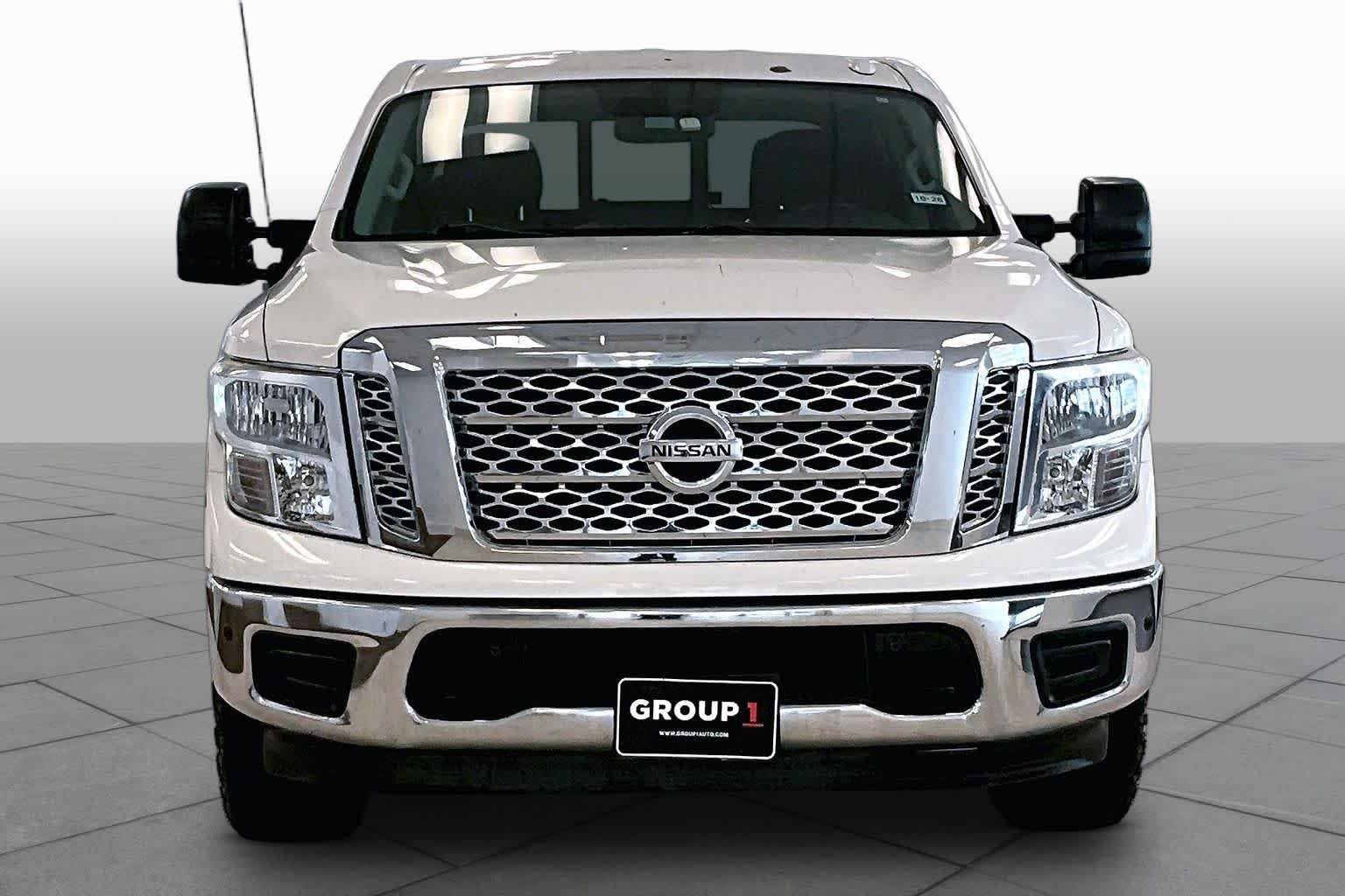 Pre-Owned 2018 Nissan Titan SV