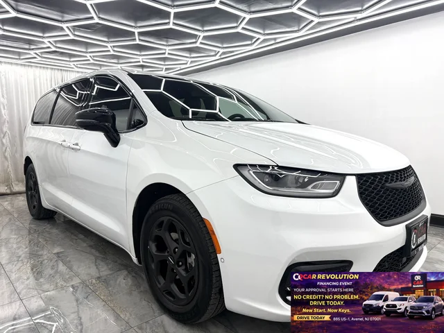 2024 Chrysler Pacifica Hybrid Hybrid S Appearance Pkg