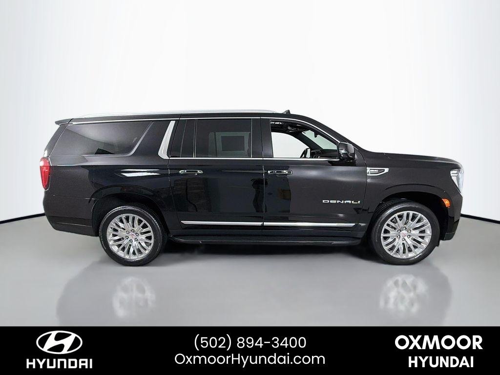 Used 2023 Onyx Black GMC Denali image 8