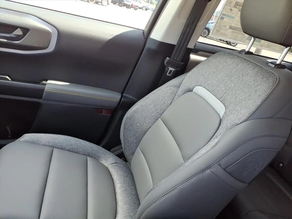 New 2026 Carbonized Gray Metallic Ford Badlands® image 22