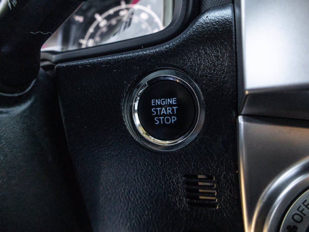 Certified Used 2024  Toyota SR5 image 40